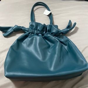 Charming Charlie purse